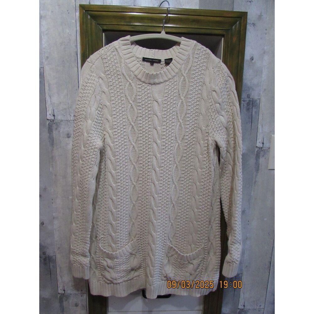Jeanne Pierre size M/L cream colored cable knit sweater with front pocket cotton